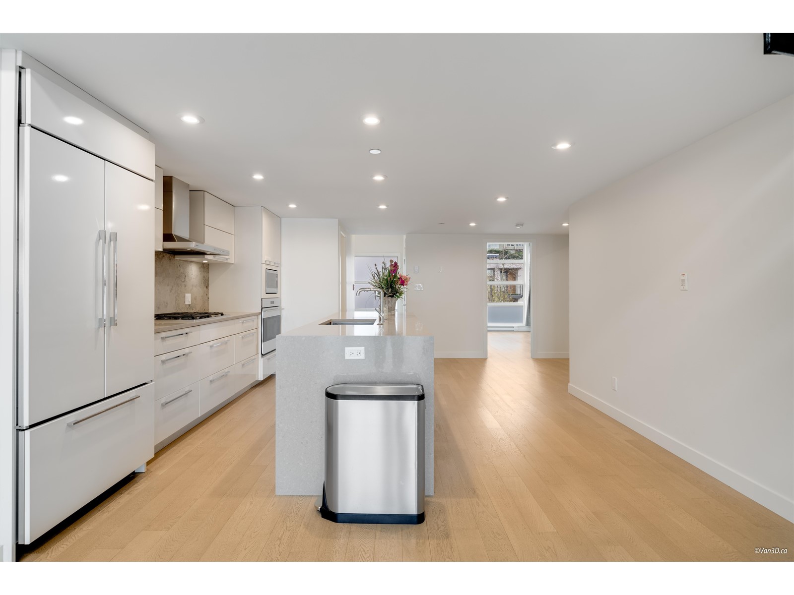 Property at 301 1150 OXFORD STREET image 5