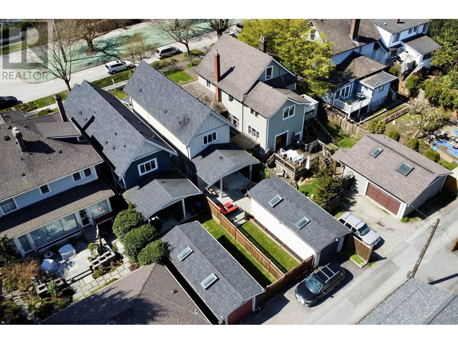 323 Fifth Street, New Westminster, British Columbia  V3L 2X3 - Photo 39 - R2989204