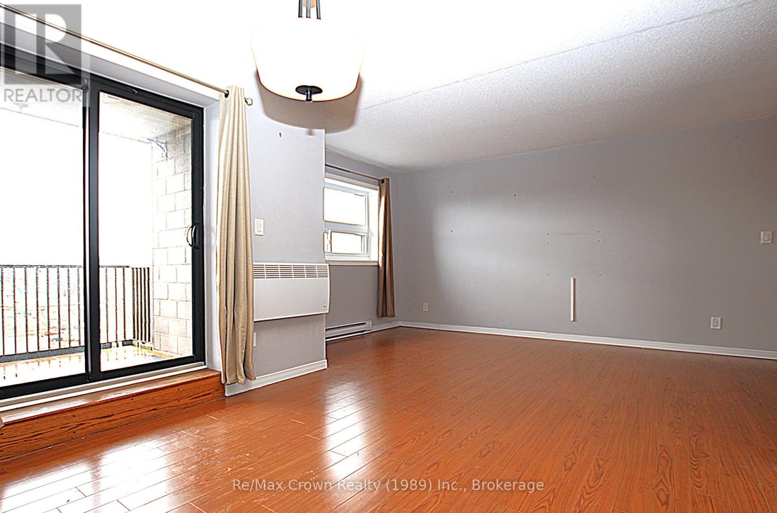 605 - 330 Sixth Avenue W, North Bay, Ontario  P1B 9G1 - Photo 7 - X12033443