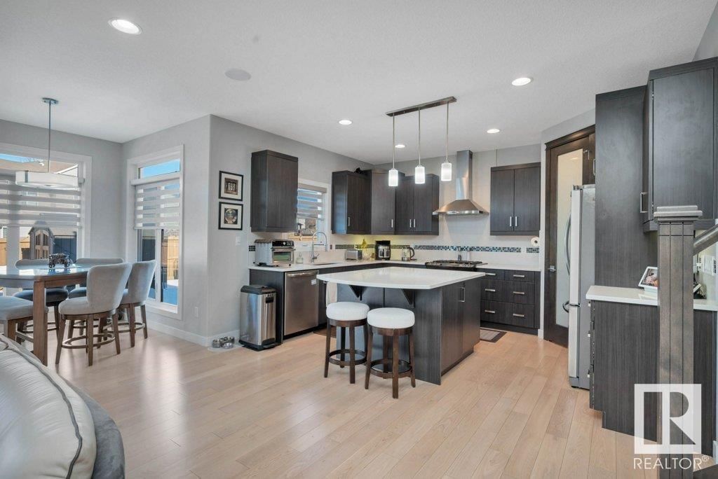 Property at 3209 WINSPEAR CR SW image 1