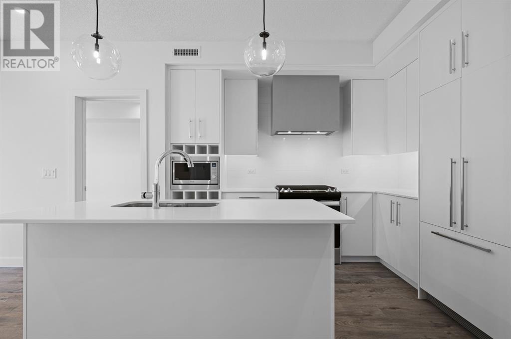 Property at 204, 8370 Broadcast Avenue SW image 2