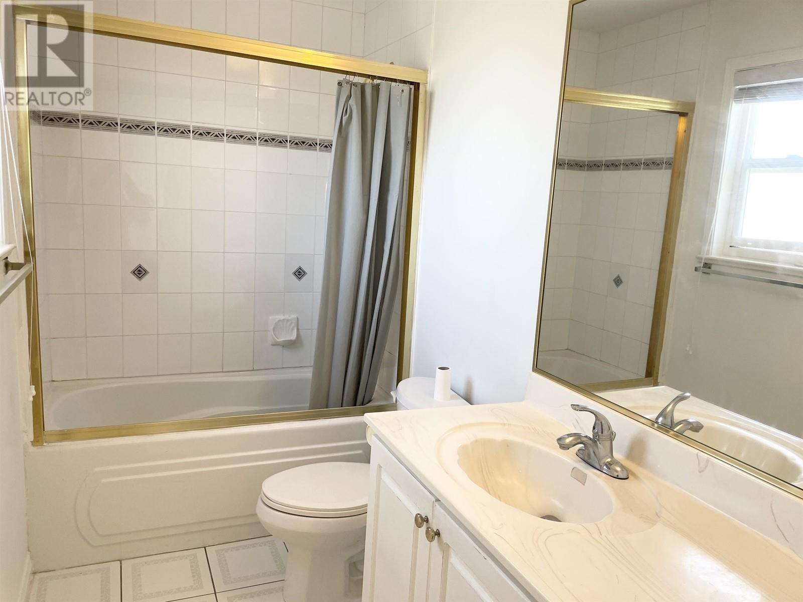 2178 E 49th Avenue, Vancouver, British Columbia  V5P 1T7 - Photo 15 - R2985715