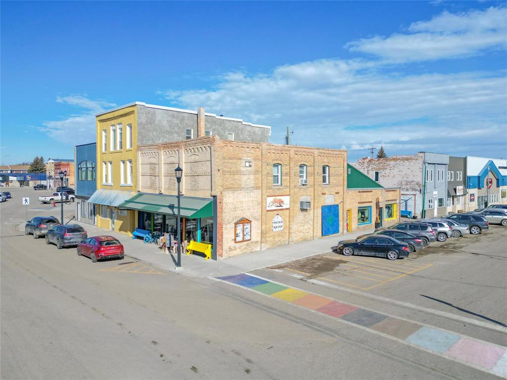 5 Crescent Avenue W, Souris, Manitoba