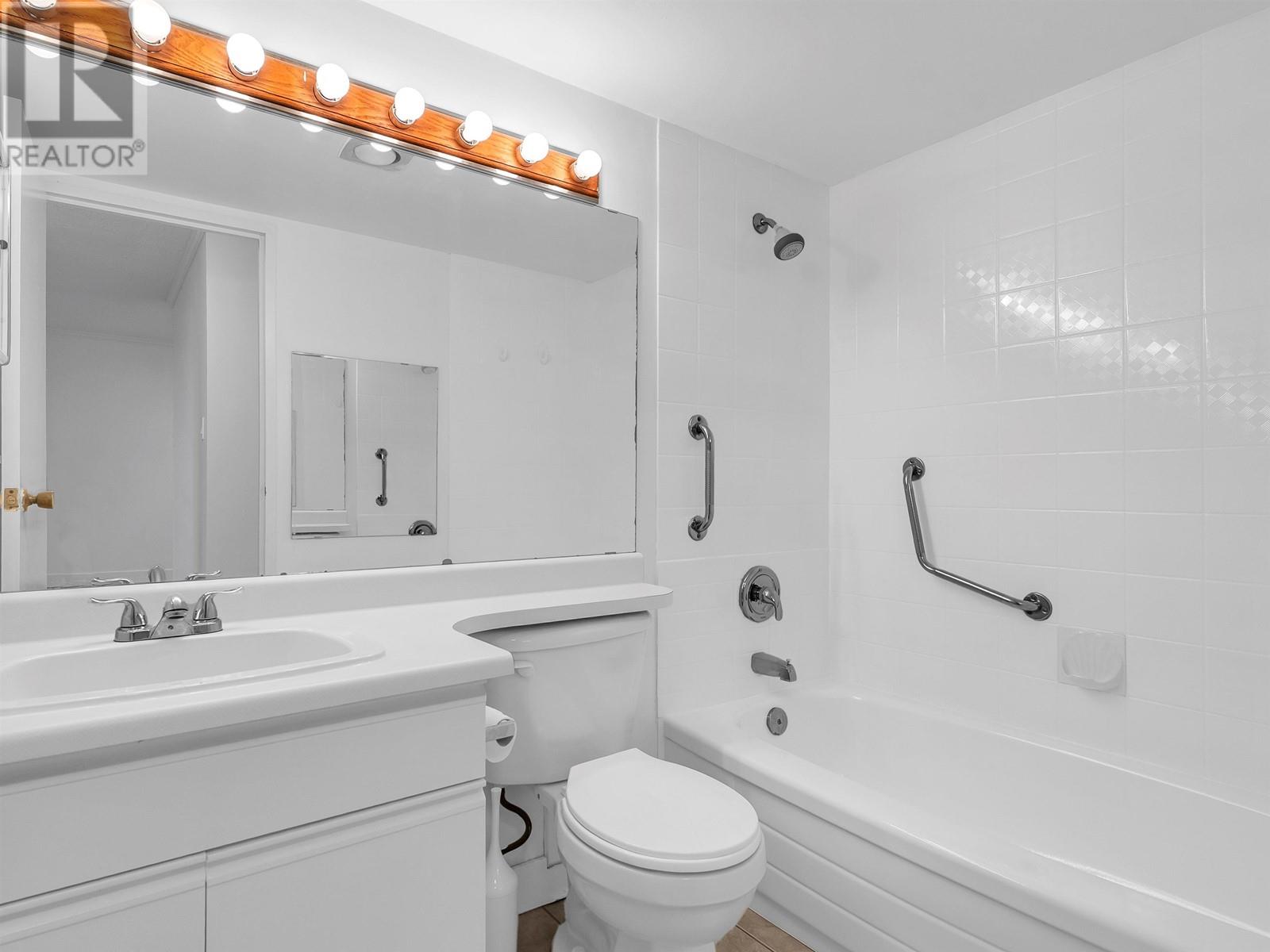 1812 2016 Fullerton Avenue, North Vancouver, British Columbia  V7P 3E6 - Photo 18 - R2988968