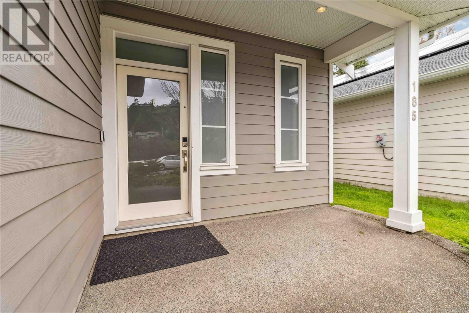 Property at 185 Bellamy Link image 5