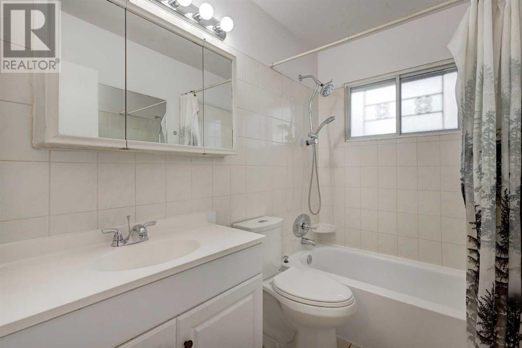 4 Windermere Road Sw, Calgary, Alberta  T3C 3K1 - Photo 18 - A2199009