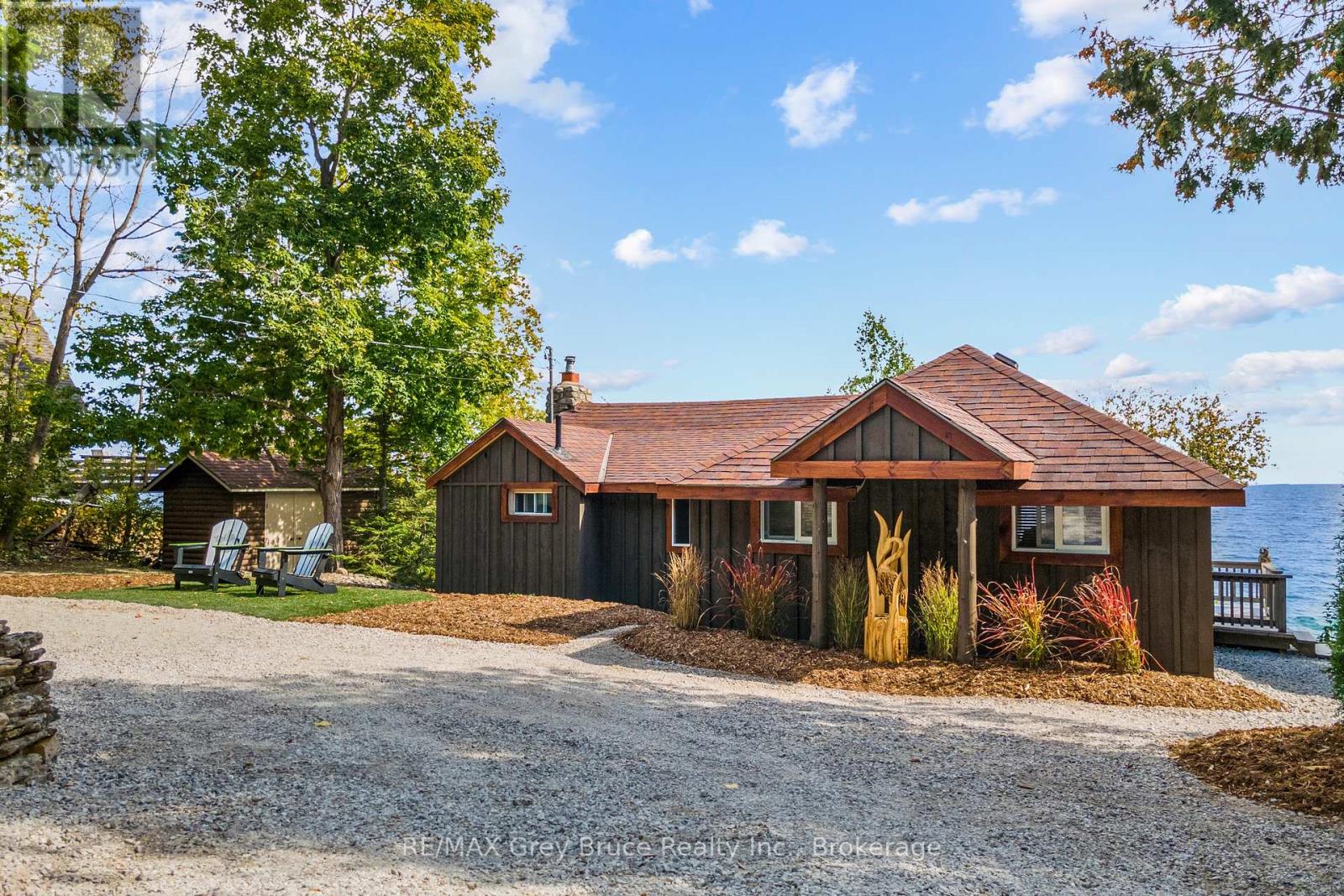 1132 Dyers Bay Road, Northern Bruce Peninsula, Ontario  N0H 1Z0 - Photo 32 - X12080118