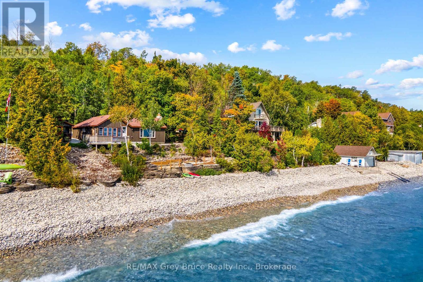 1132 Dyers Bay Road, Northern Bruce Peninsula, Ontario  N0H 1Z0 - Photo 45 - X12080118