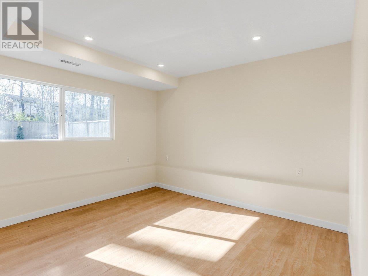 842 Westwood Street, Coquitlam, British Columbia  V3C 3L2 - Photo 15 - R2973071