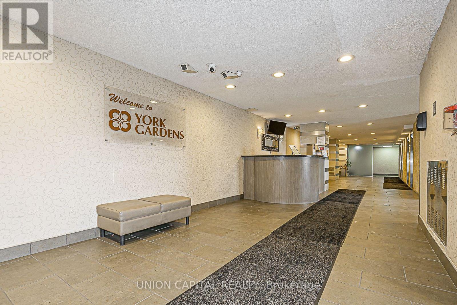 905 - 5 Parkway Forest Drive, Toronto, Ontario  M2J 1L2 - Photo 21 - C12080136