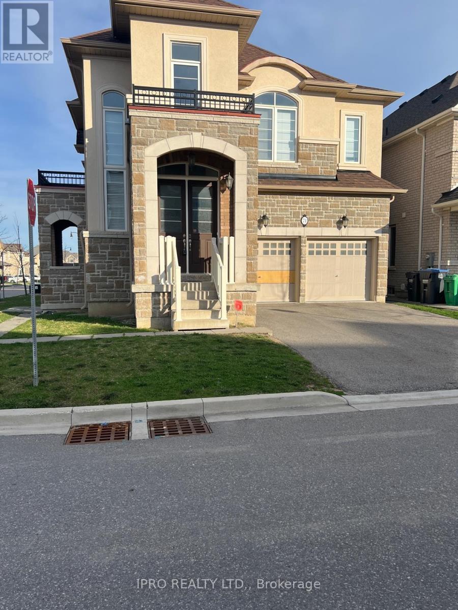 71 Ivor Crescent, Brampton, Ontario  L7A 4L6 - Photo 4 - W12080129