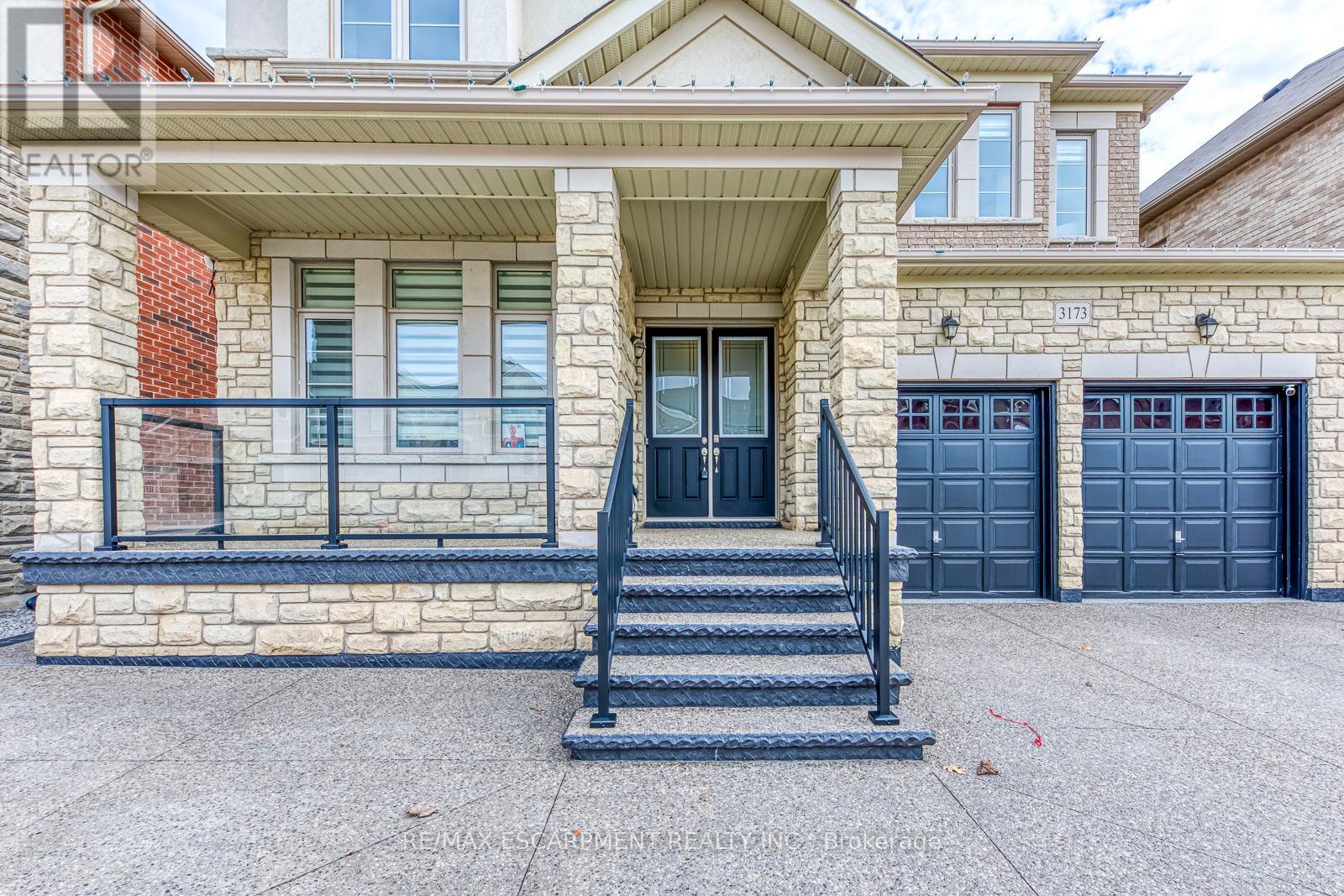 Property at 3173 MEADOW MARSH CRESCENT image 2