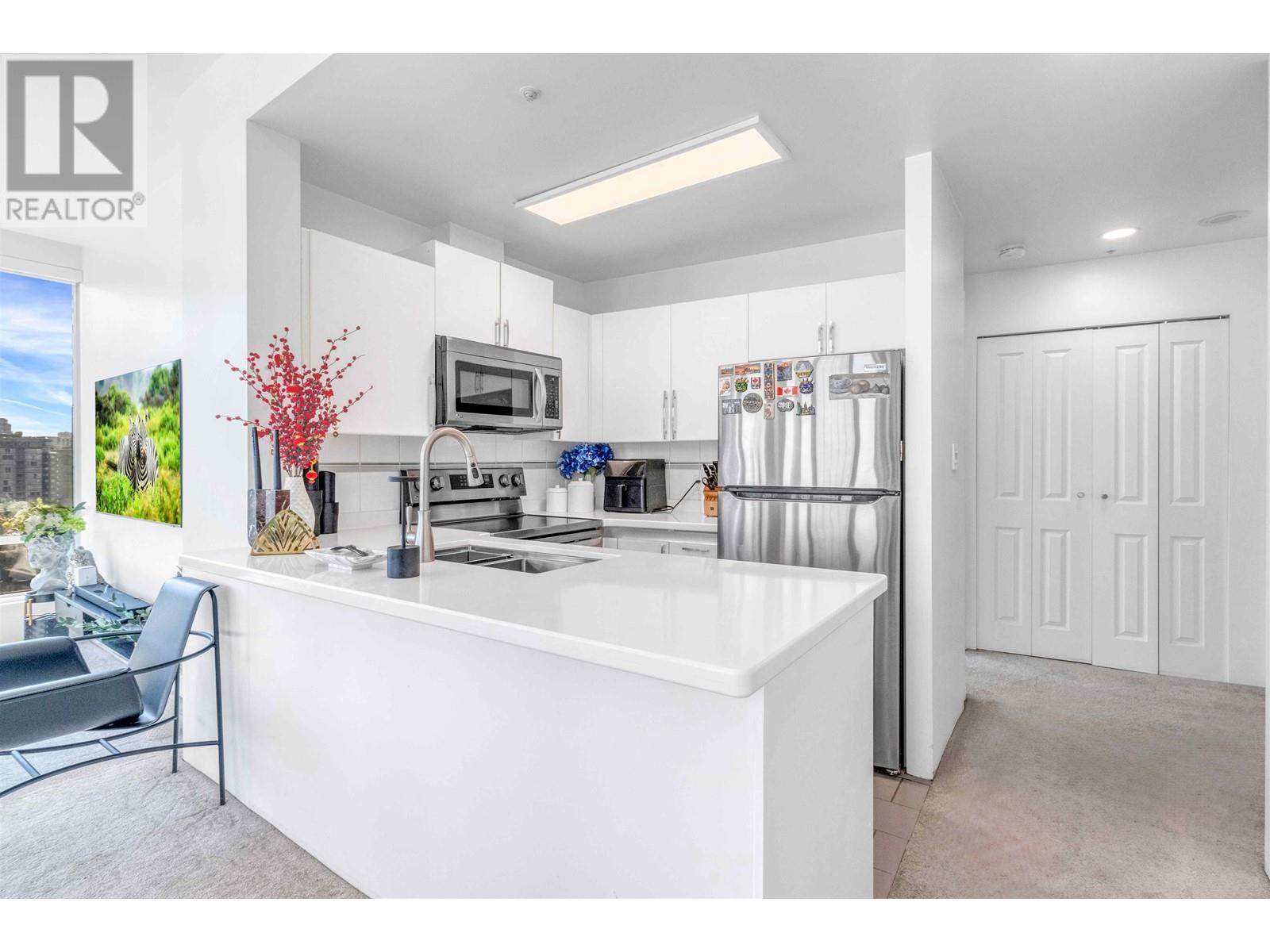 714 989 Nelson Street, Vancouver, British Columbia  V6Z 2S1 - Photo 9 - R2988436