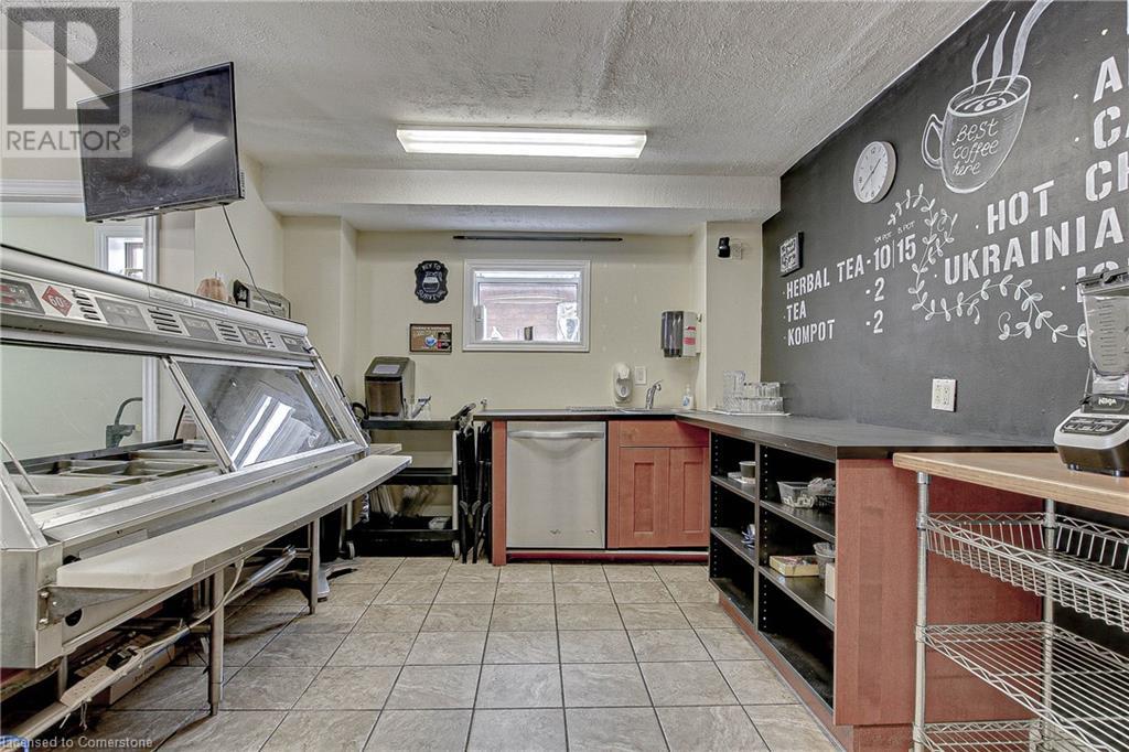 18 Elgin Street, Brantford, Ontario  N3R 1E6 - Photo 11 - 40706857