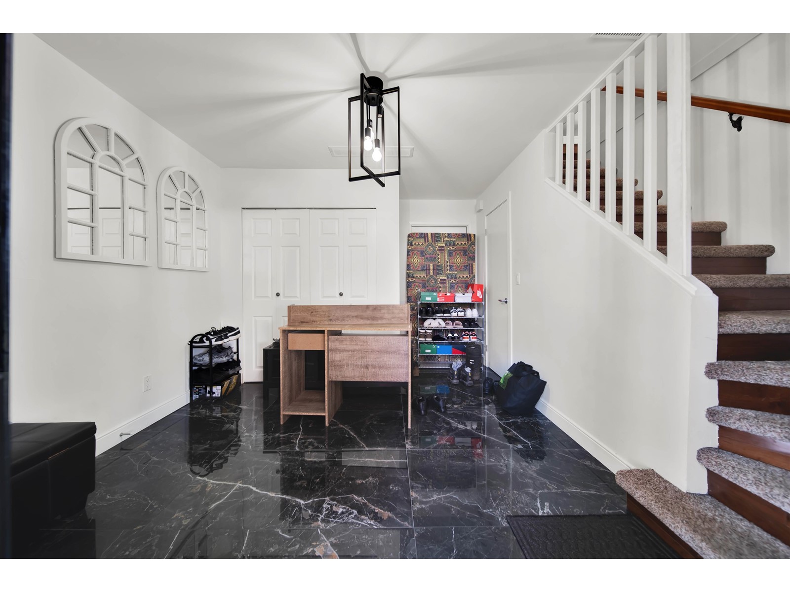 Property at 13822 92A AVENUE image 3