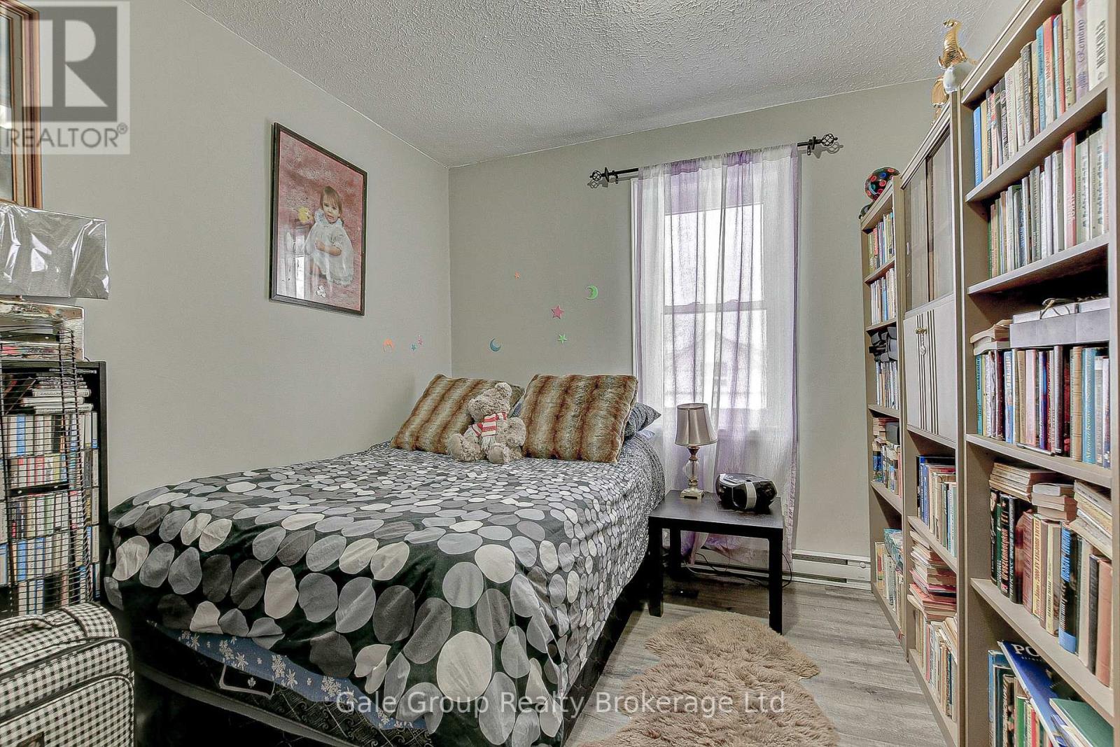 18 Elgin Street, Brant, Ontario  N3R 1E6 - Photo 25 - X12020990