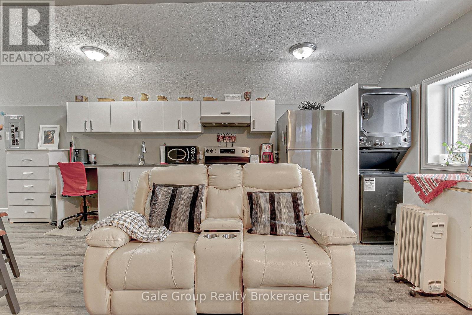 18 Elgin Street, Brant, Ontario  N3R 1E6 - Photo 30 - X12020990