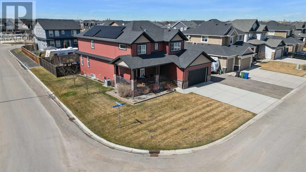 Property at 347 Boulder Creek Crescent SE image 2