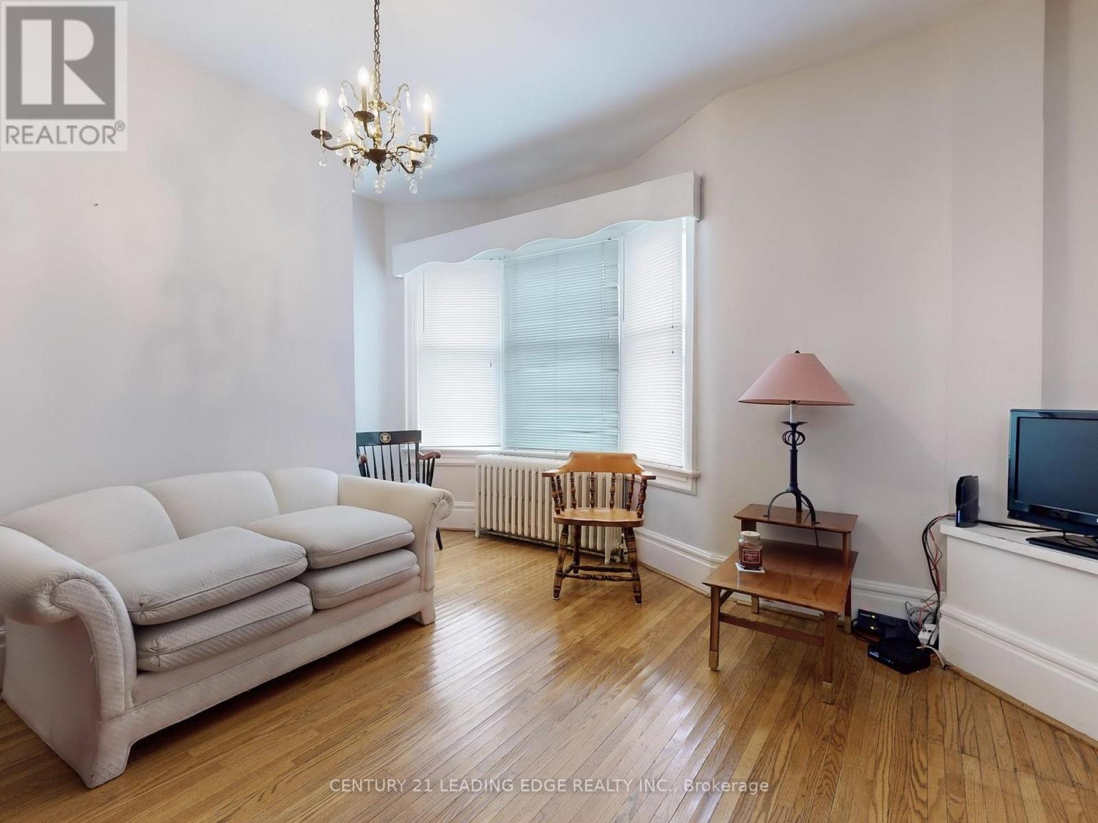 261 Main Street N, Markham, Ontario  L3P 1Y6 - Photo 11 - N12048858