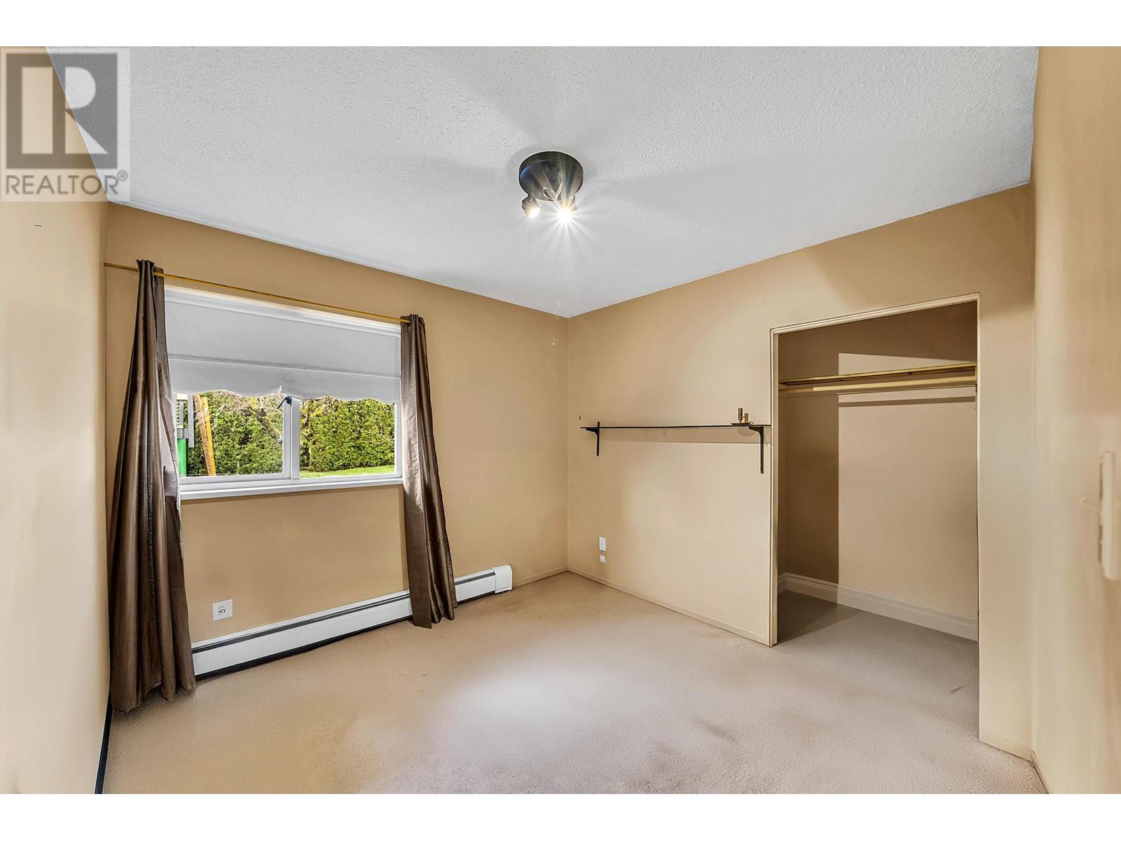 645 Baycrest Drive, North Vancouver, British Columbia  V7G 1N7 - Photo 36 - R2978596