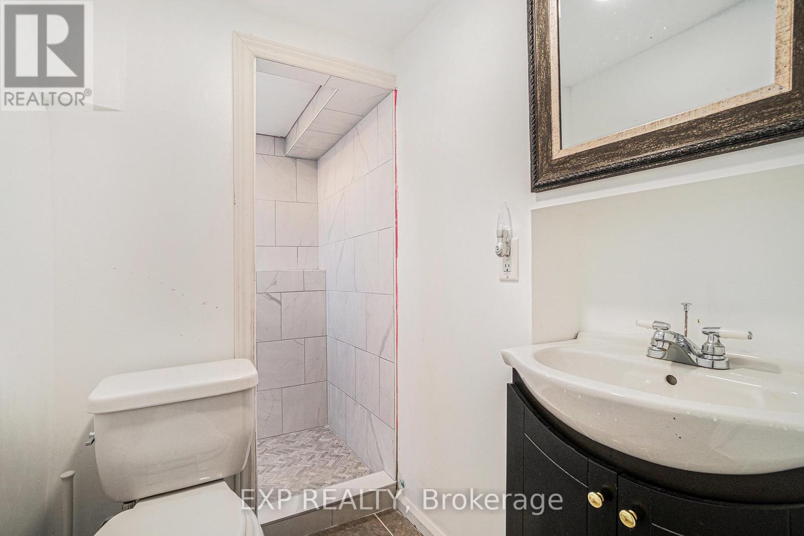 2147 Mer Bleue Road, Ottawa, Ontario  K4A 3T9 - Photo 11 - X12080177