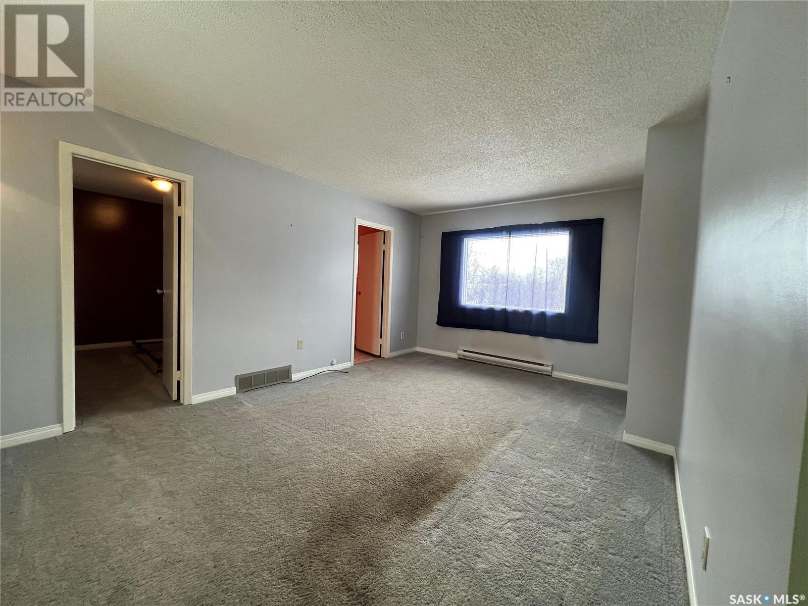 501 Reed Street, Morse, Saskatchewan  S0H 3C0 - Photo 16 - SK998680