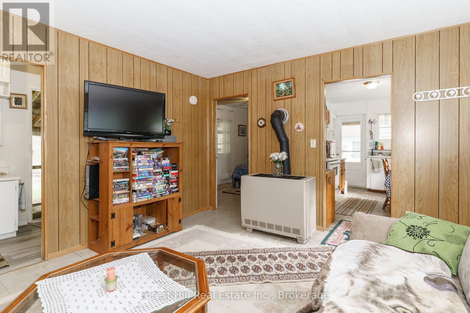 1041 Longline Lake Road, Lake Of Bays, Ontario  P0B 1A0 - Photo 13 - X11967835