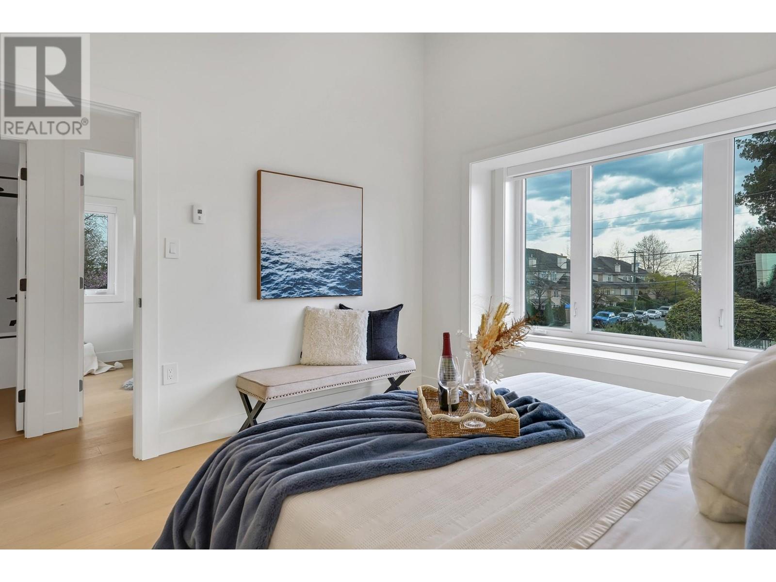 3483 Adanac Street, Vancouver, British Columbia  V5K 4P4 - Photo 9 - R2989562