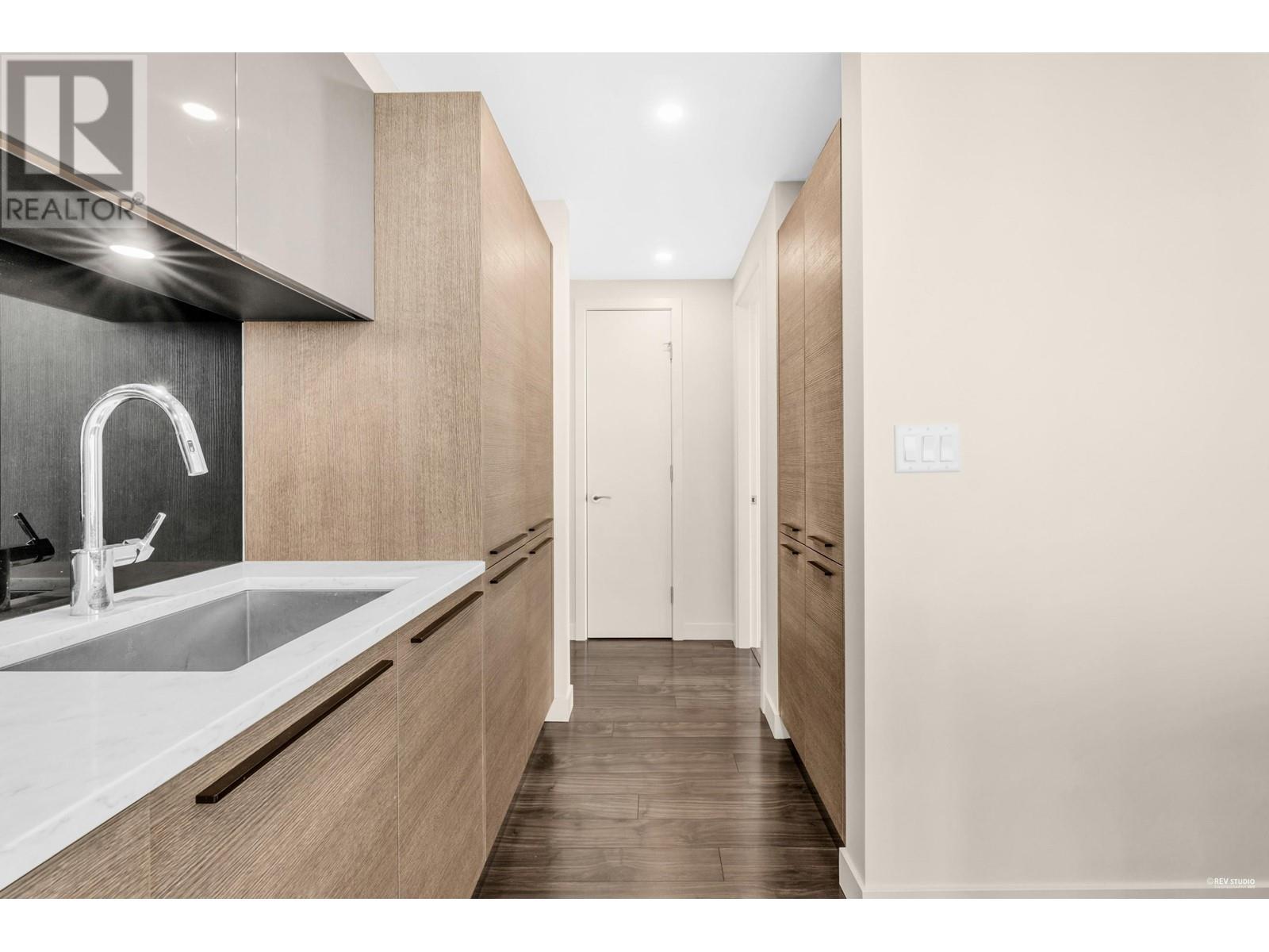 3605 6383 Mckay Avenue, Burnaby, British Columbia  V5H 0H8 - Photo 3 - R2988517