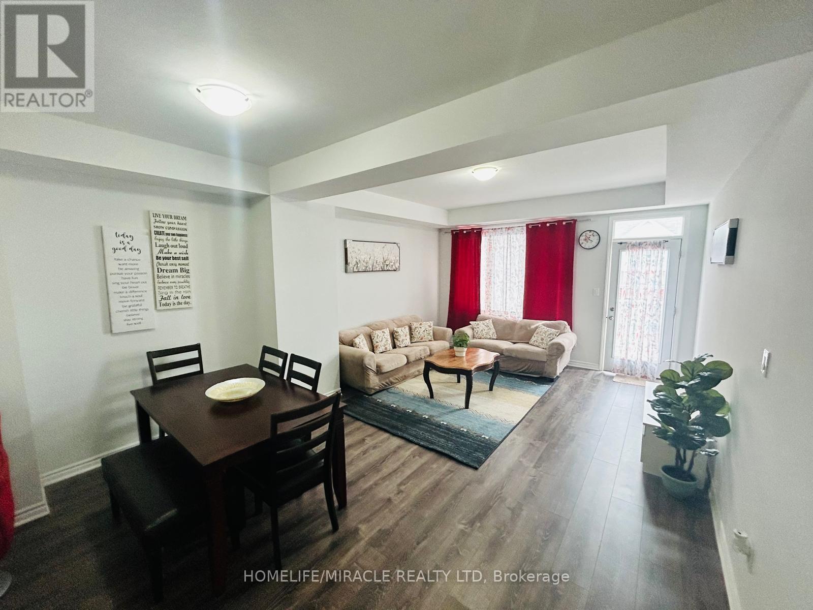 Property at 301 EQUESTRIAN WAY image 3