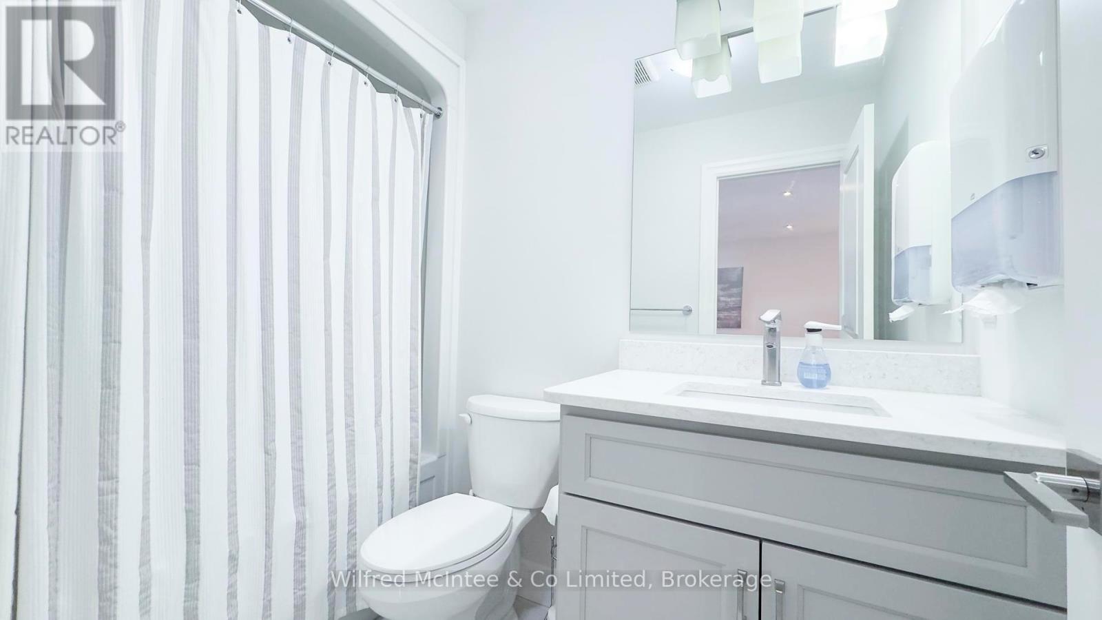 487 Devonshire Road, Saugeen Shores, Ontario  N0H 2C6 - Photo 26 - X12045528