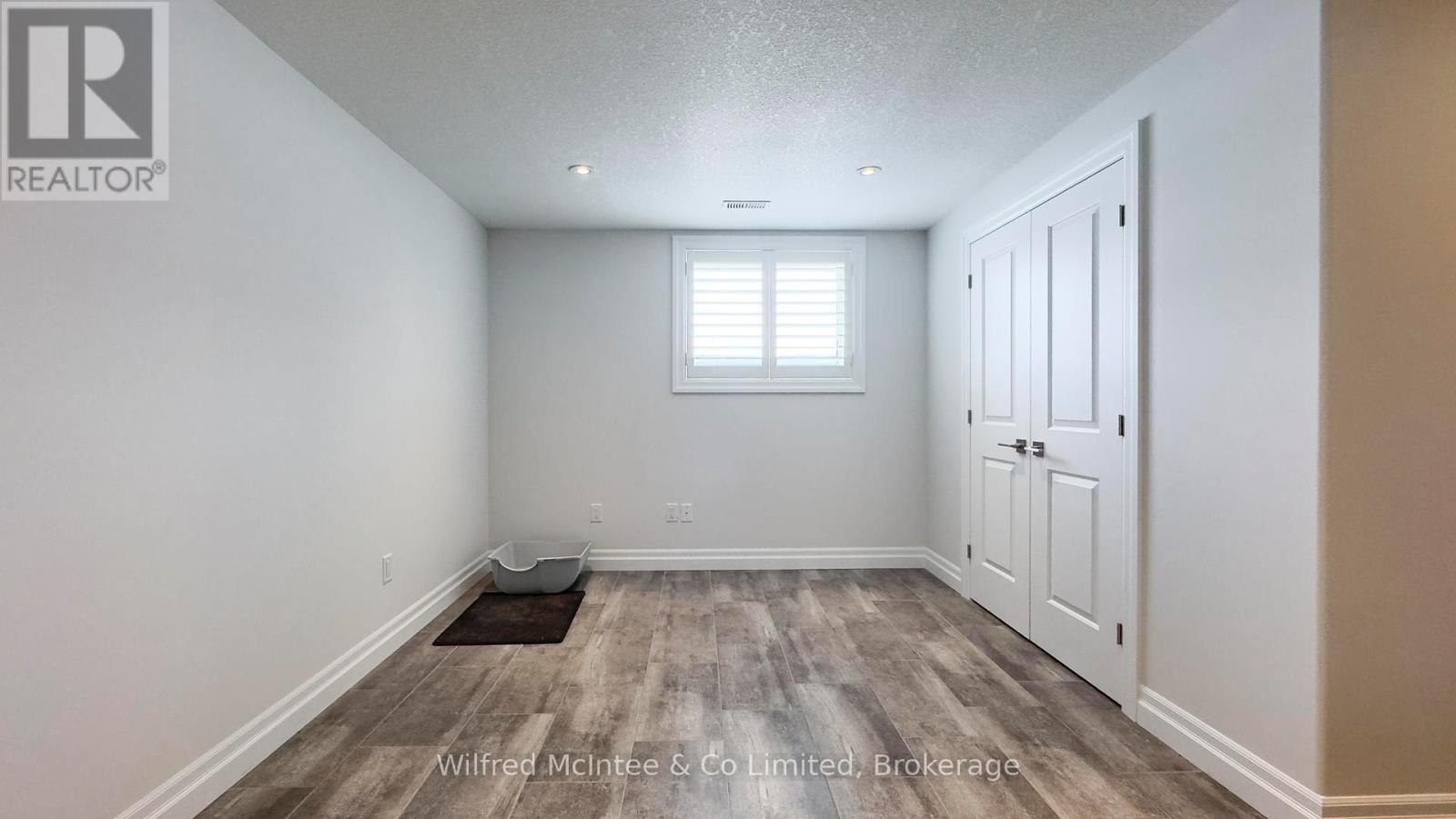 487 Devonshire Road, Saugeen Shores, Ontario  N0H 2C6 - Photo 35 - X12045528
