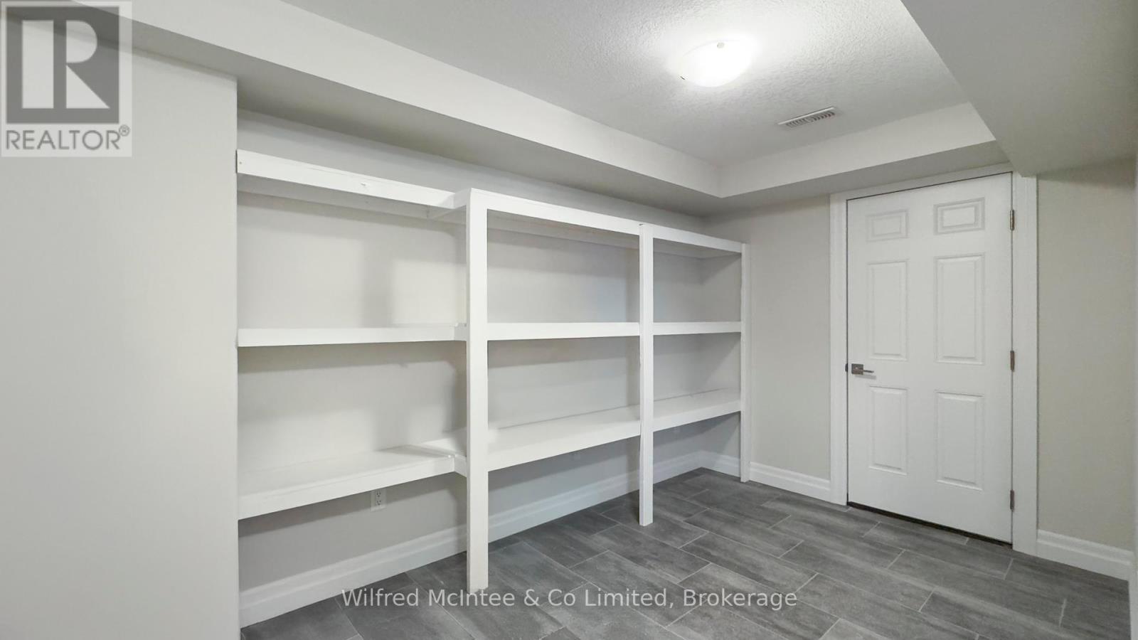 487 Devonshire Road, Saugeen Shores, Ontario  N0H 2C6 - Photo 36 - X12045528