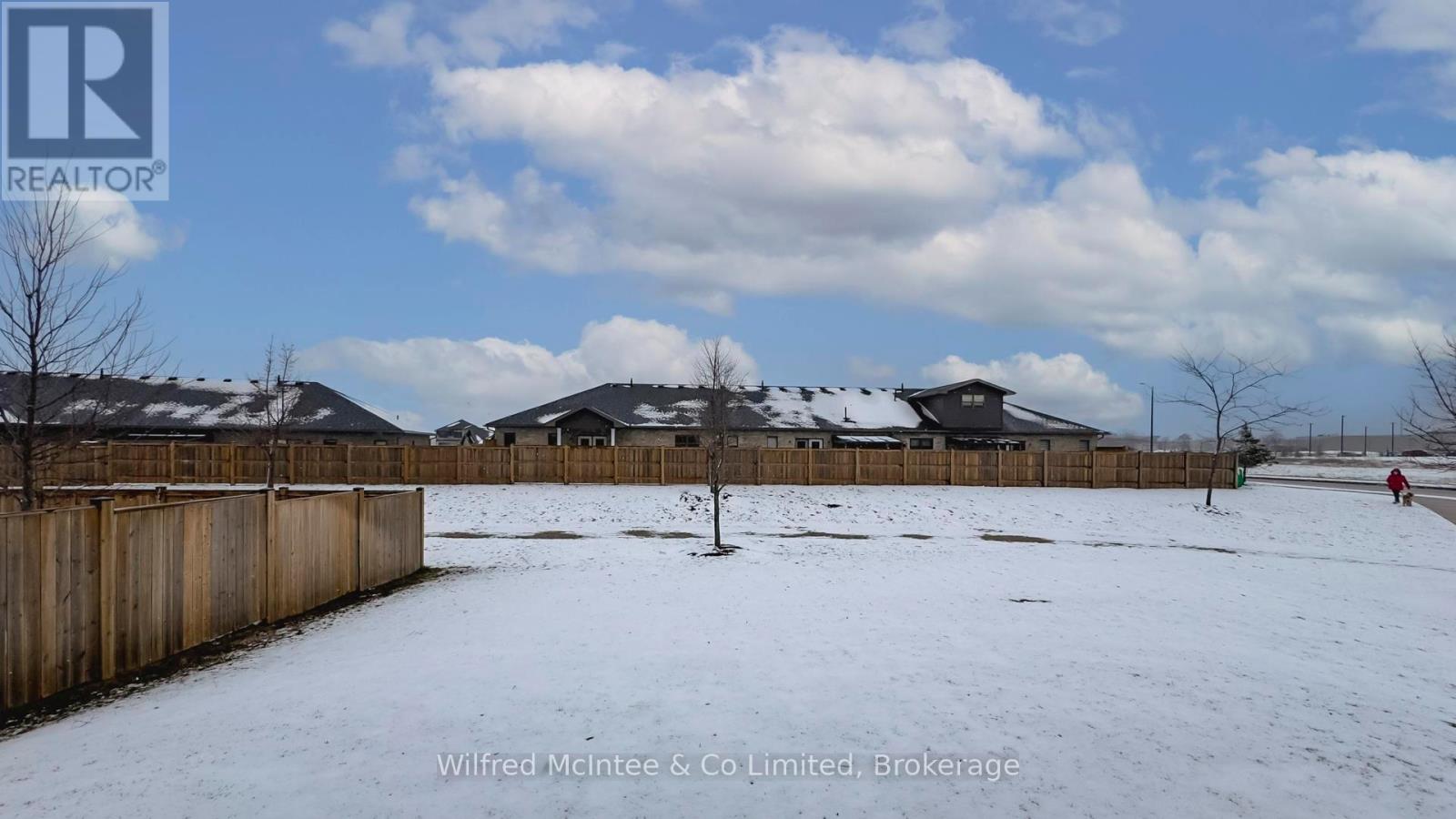487 Devonshire Road, Saugeen Shores, Ontario  N0H 2C6 - Photo 6 - X12045528