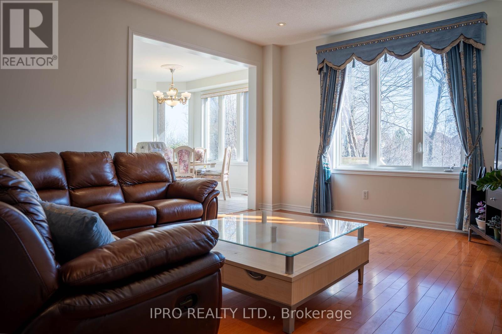 69 Boulderbrook Drive, Toronto, Ontario  M1X 2C3 - Photo 4 - E12076368