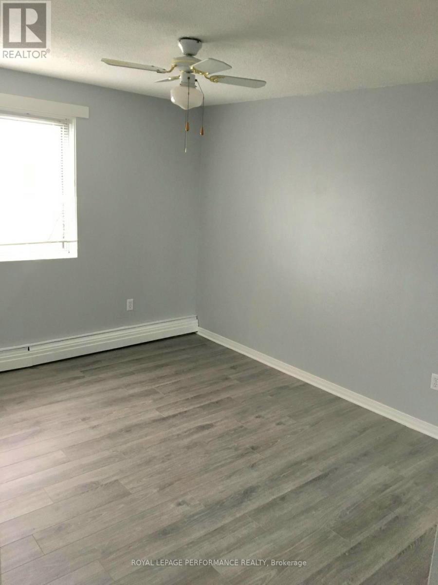 1113 - 20 Chesterton Drive W, Ottawa, Ontario  K2E 6Z7 - Photo 11 - X12080222