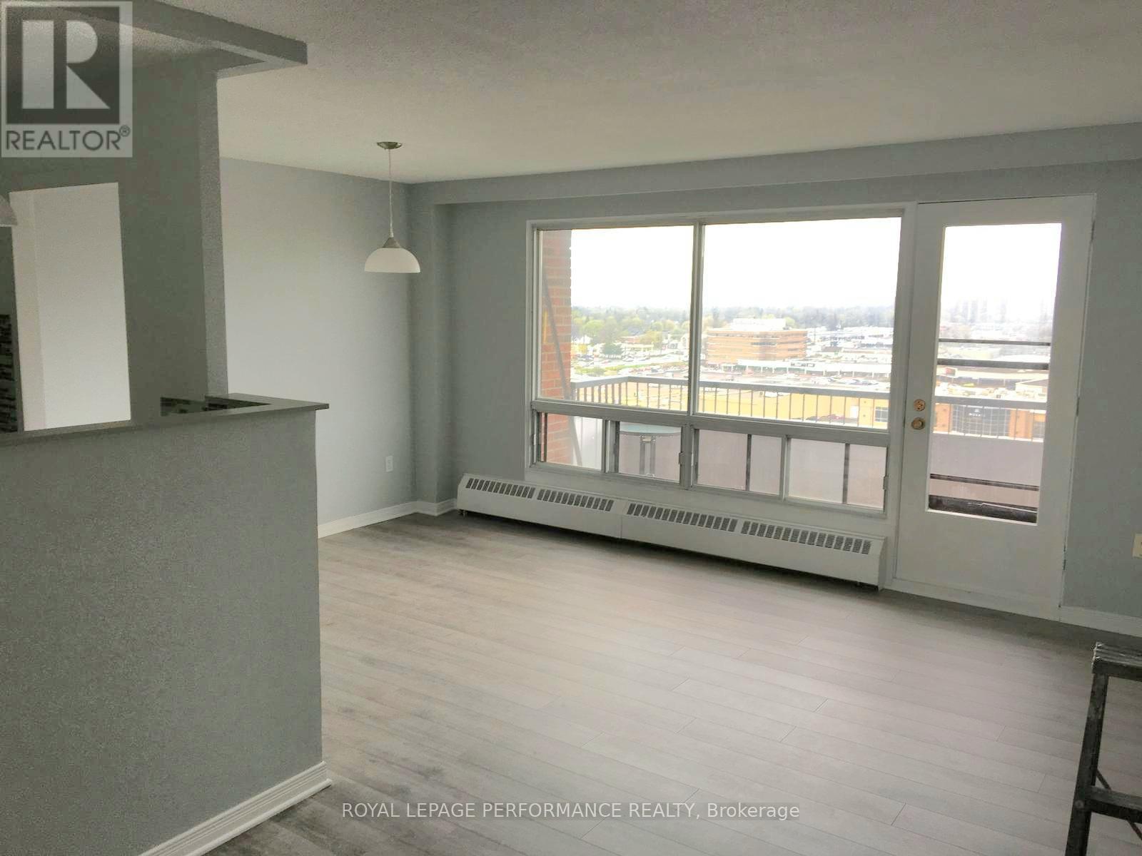 1113 - 20 Chesterton Drive W, Ottawa, Ontario  K2E 6Z7 - Photo 5 - X12080222