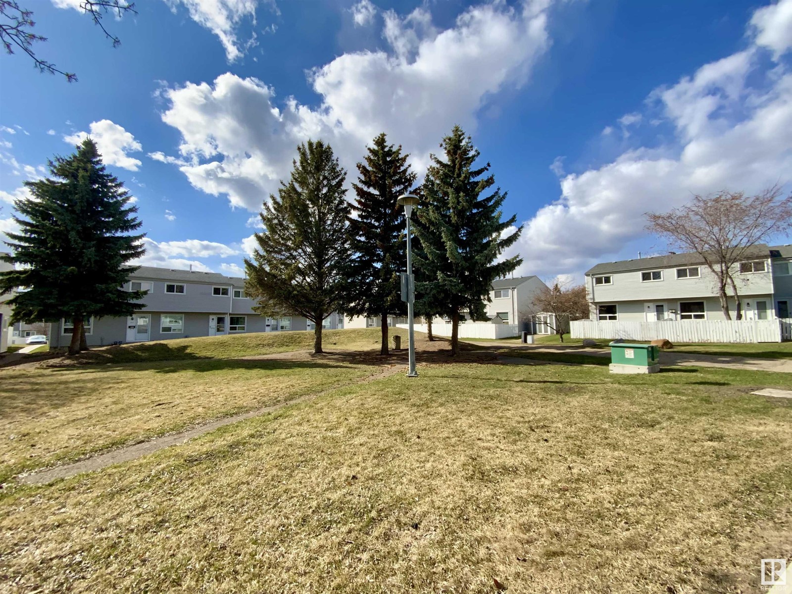 Property at 320 NORTHGATE TC NW image 3