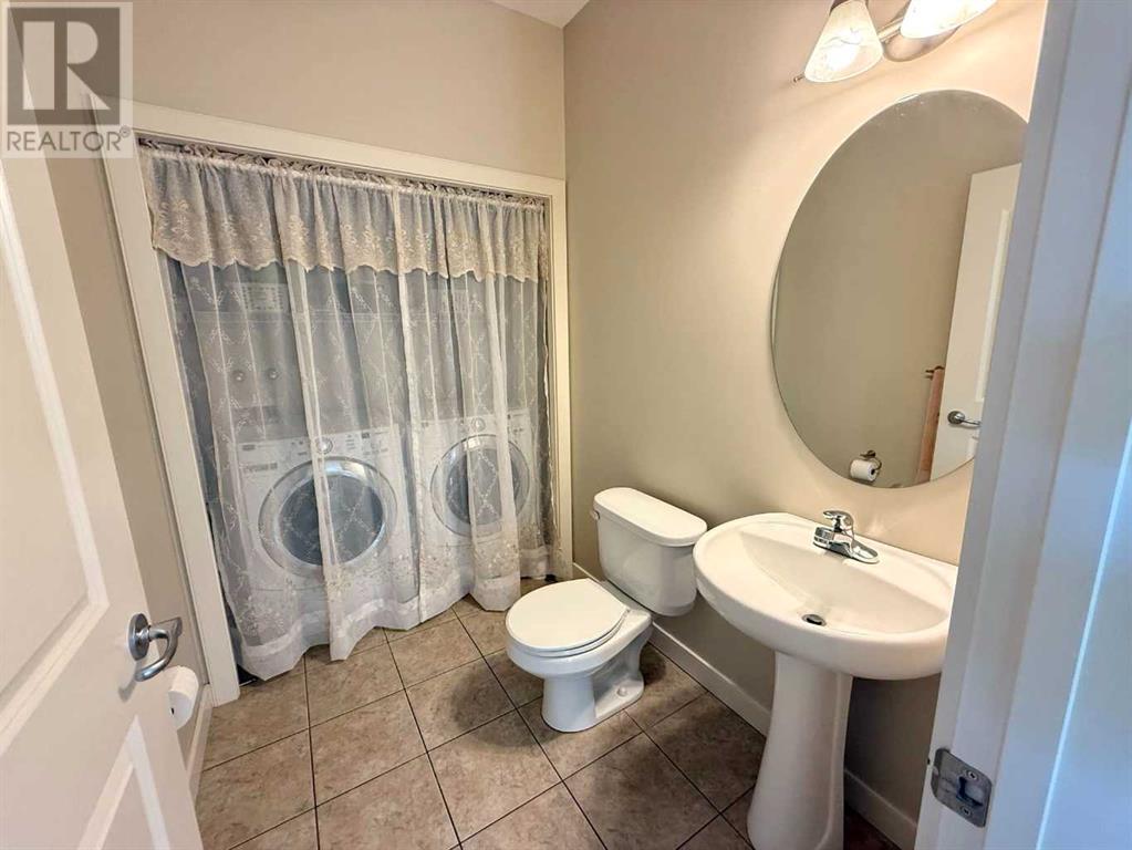 48 Saddlebrook Landing Ne, Calgary, Alberta  T3J 0K4 - Photo 18 - A2209263