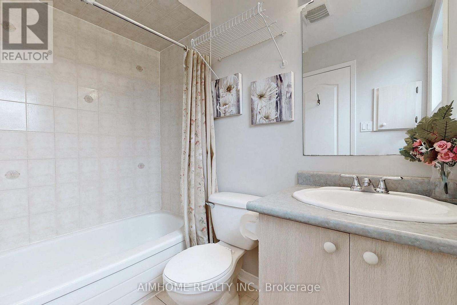 399 Flanagan Court, Newmarket, Ontario  L3X 2G1 - Photo 26 - N12080225