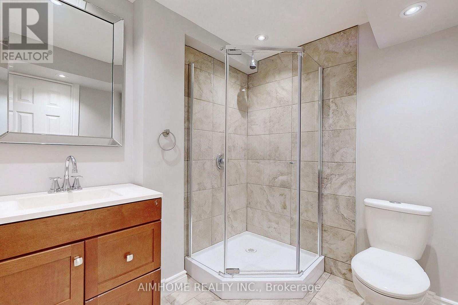 399 Flanagan Court, Newmarket, Ontario  L3X 2G1 - Photo 39 - N12080225