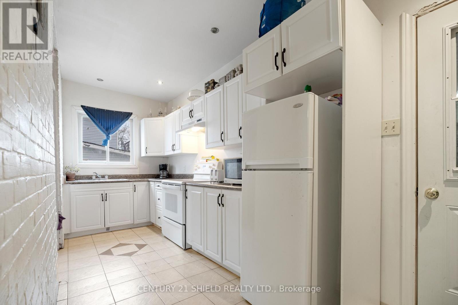 338 Water Street E, Cornwall, Ontario  K6H 1A4 - Photo 10 - X12080250