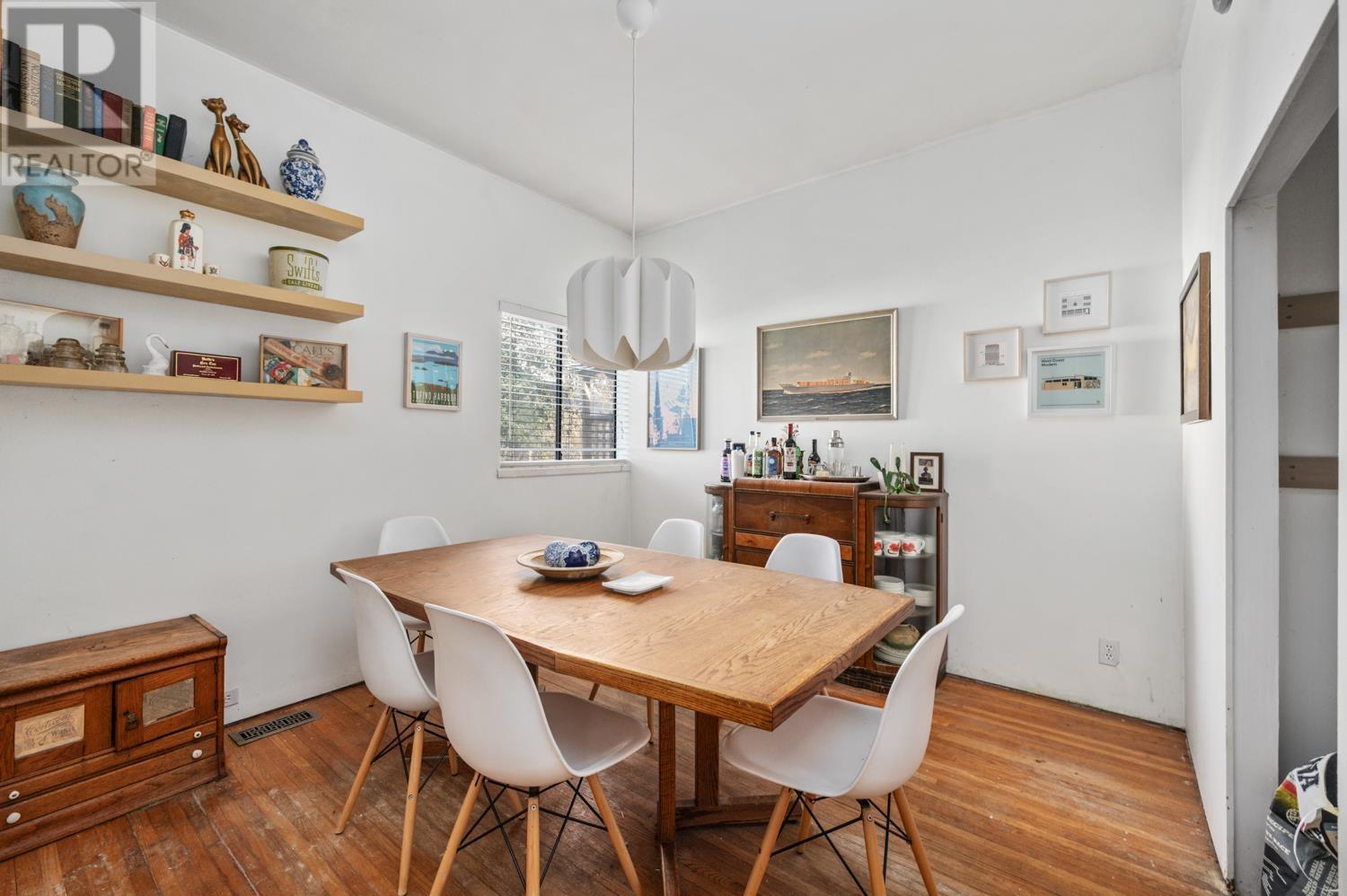4225 JOHN STREET, vancouver, British Columbia