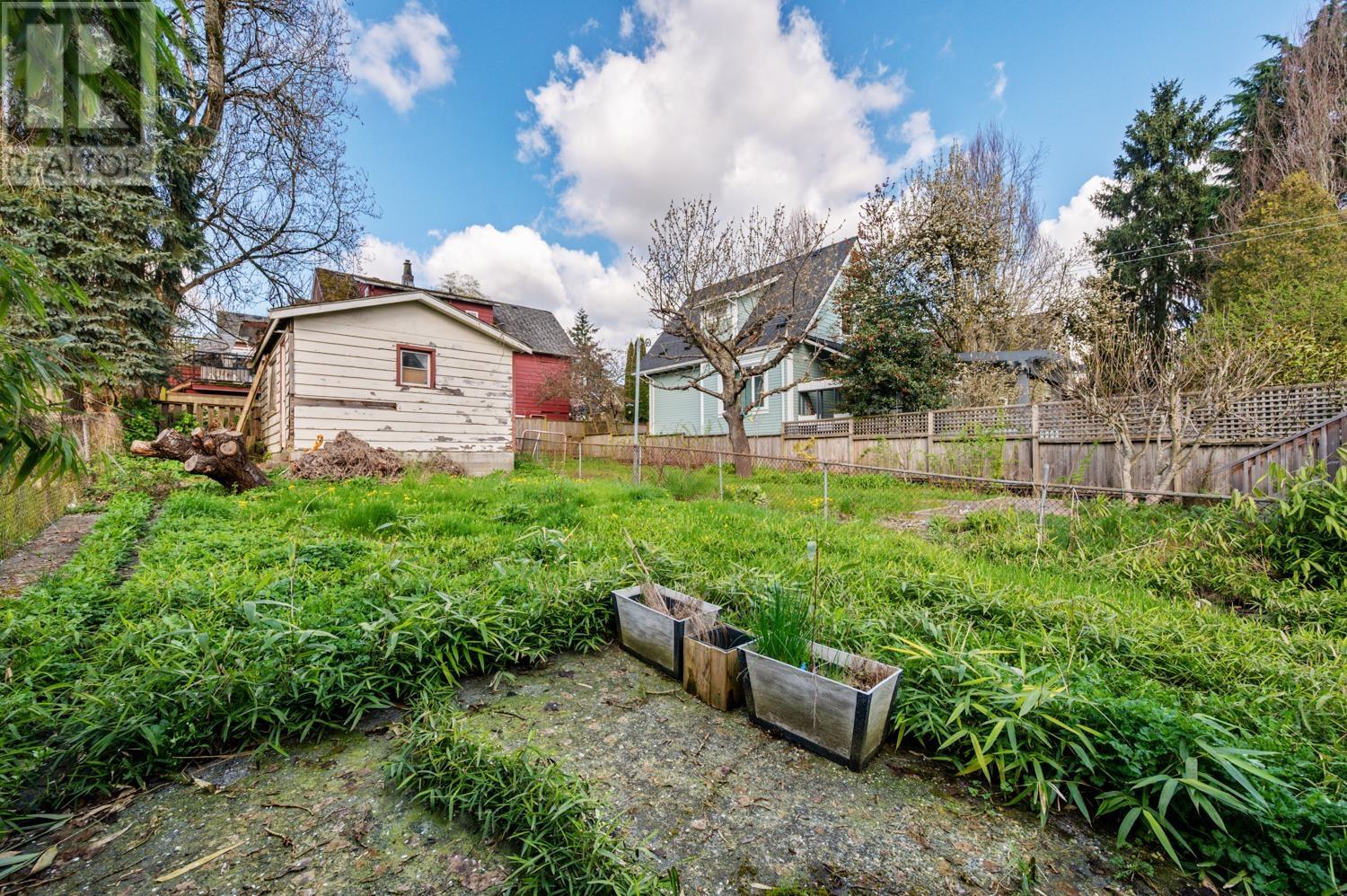 4225 John Street, Vancouver, British Columbia  V5V 3W8 - Photo 15 - R2989740