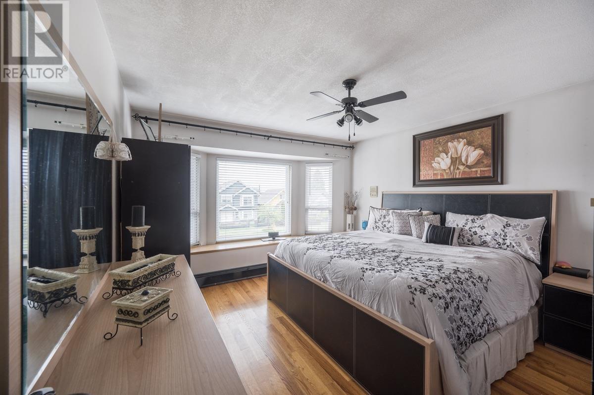 1360 Renfrew Street, Vancouver, British Columbia  V5K 4C4 - Photo 10 - R2989647