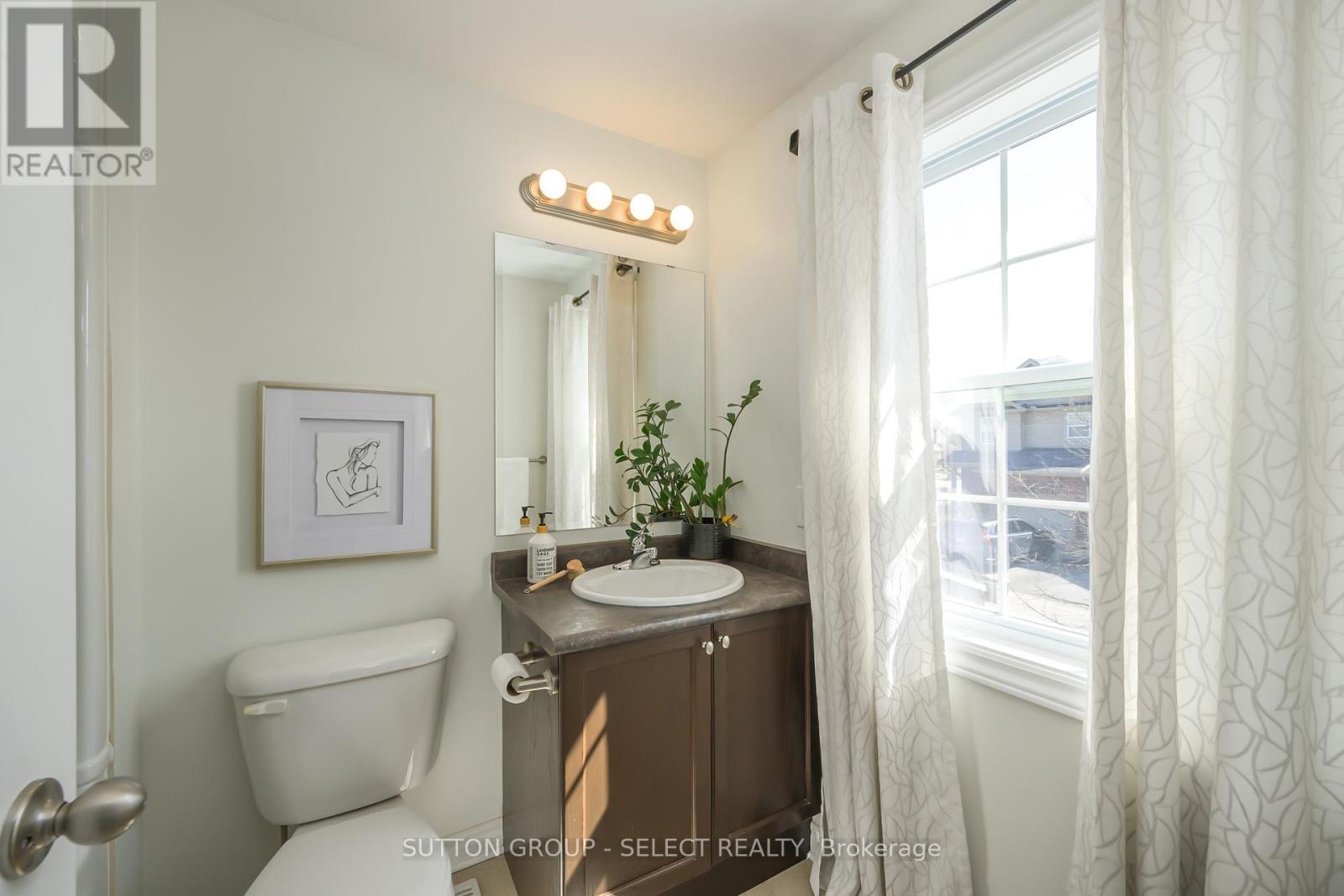 Photo 16 of 25 for 78 - 1059 Whetherfield Street