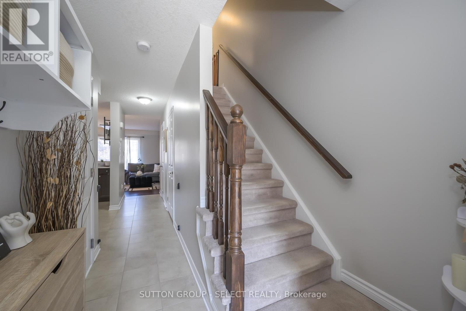 Photo 5 of 25 for 78 - 1059 Whetherfield Street