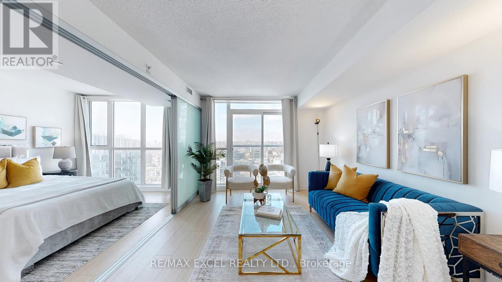 3911 - 85 Queens Wharf Road, Toronto, Ontario  M5V 0J9 - Photo 1 - C12005518
