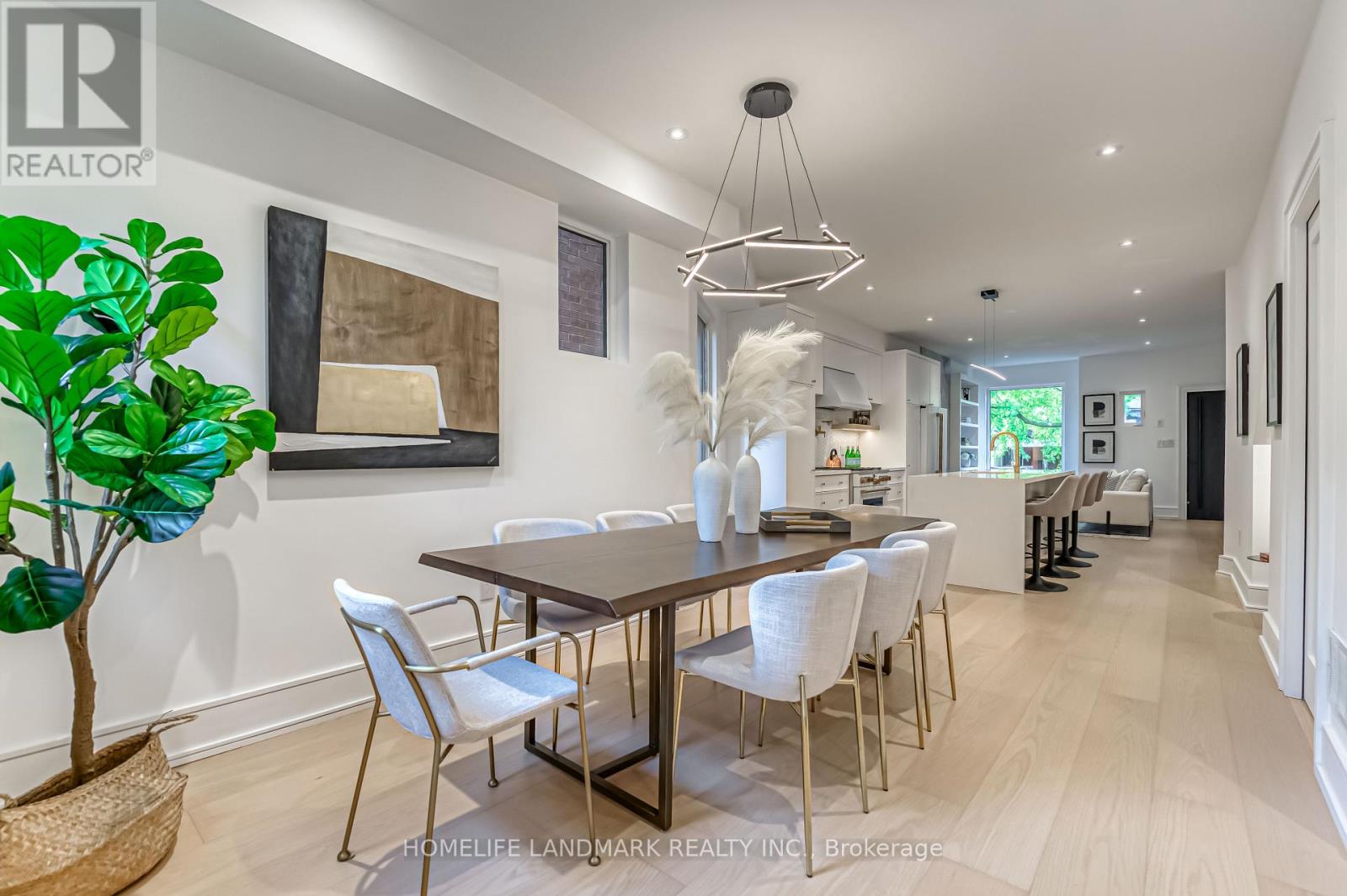 195 Albany Avenue, Toronto, Ontario  M5R 3C7 - Photo 16 - C12080283