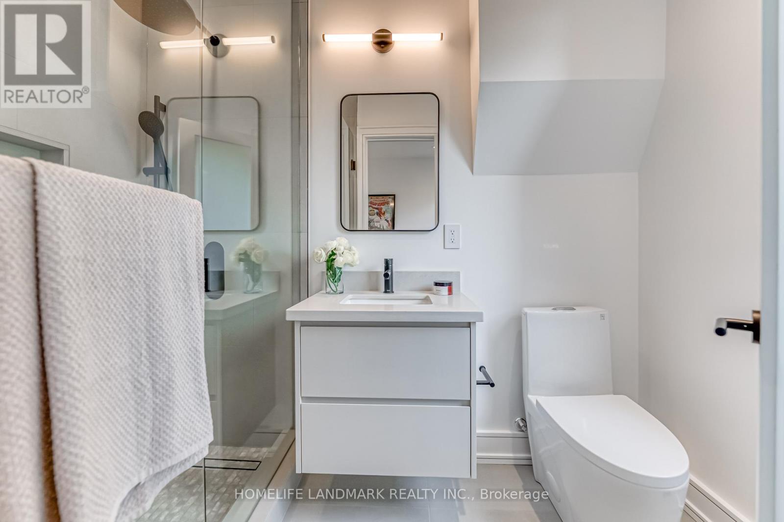 195 Albany Avenue, Toronto, Ontario  M5R 3C7 - Photo 27 - C12080283